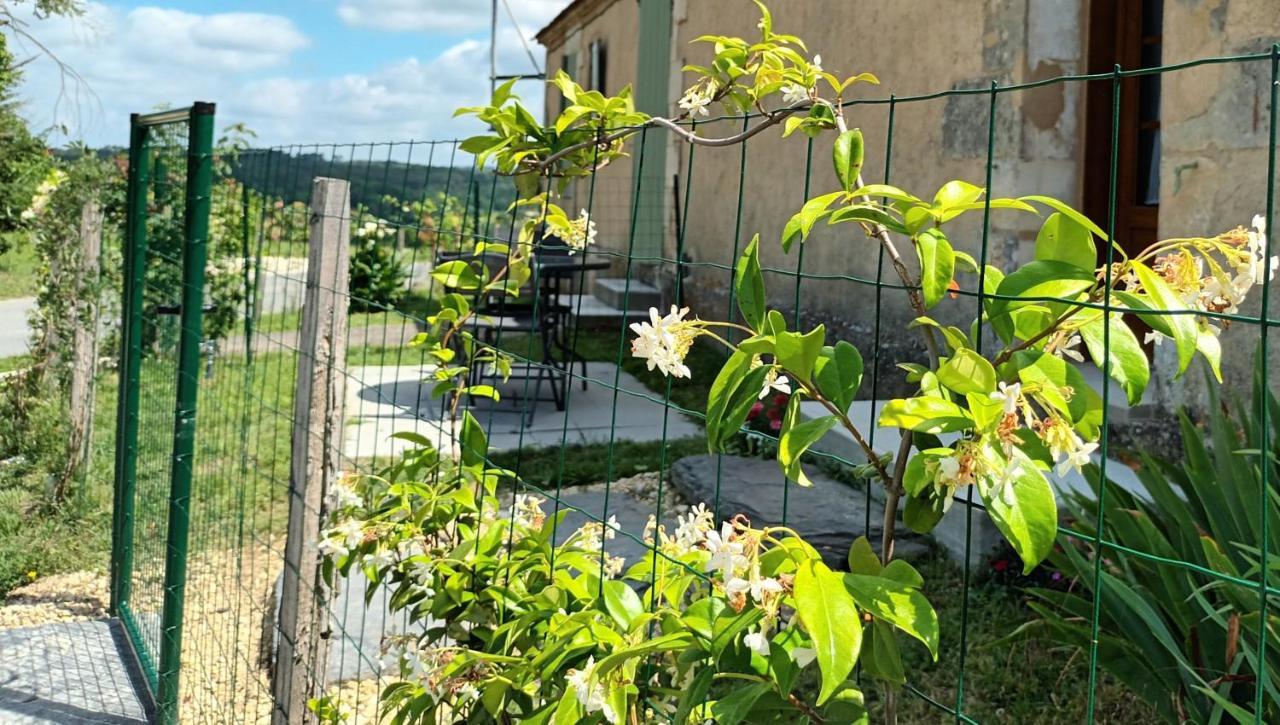 Gite Aux Vieux Bois Lunas  外观 照片